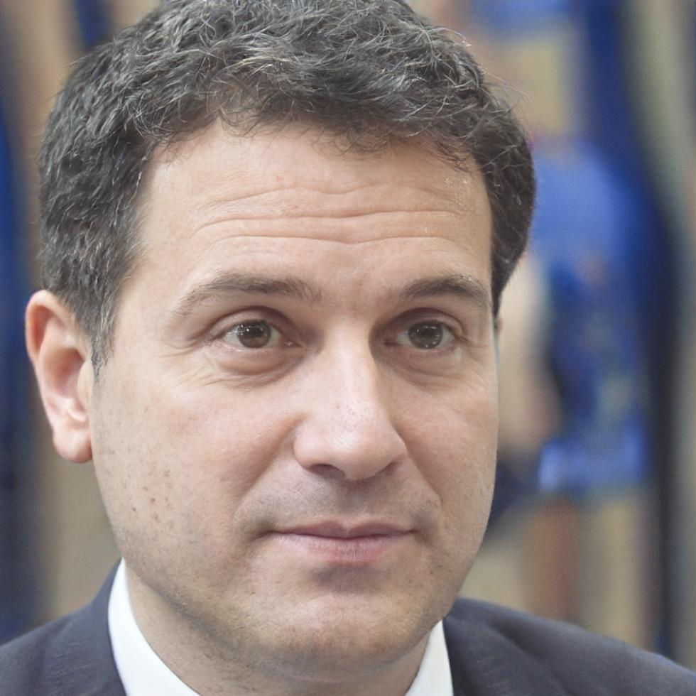 Marcus Blackwood, Senior Financial Strategist